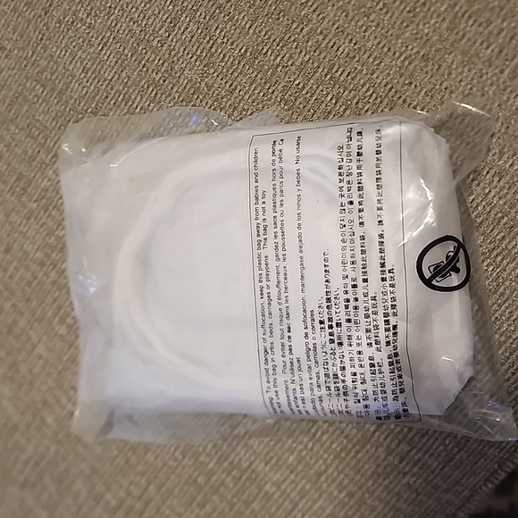 MICHAEL KORS JET SET TRAVEL PHONE CROSSBODY WITH CARD HOLDER IN SIGNATURE - Picture 4 of 7